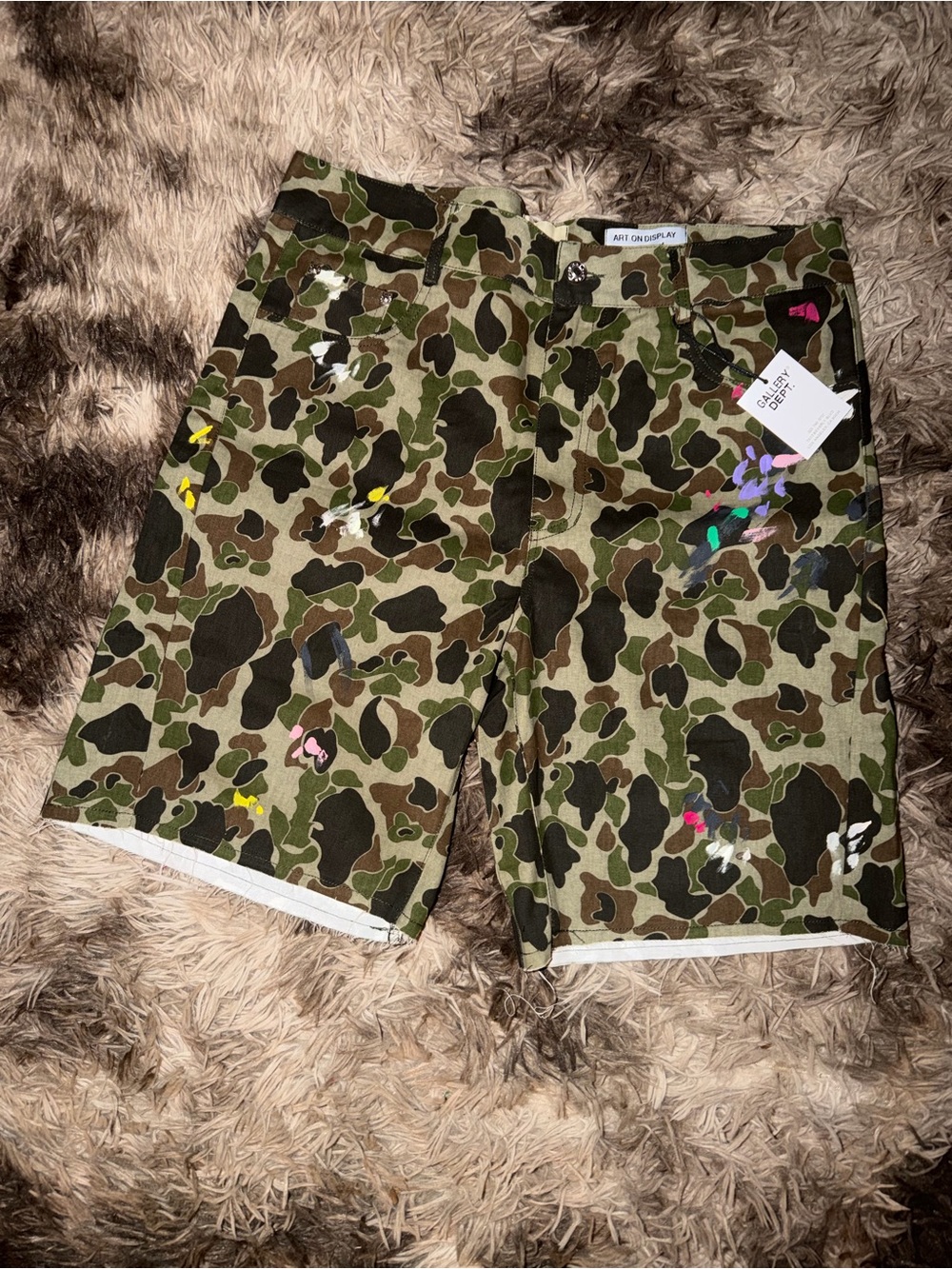 Gallery Dept Paint-Splatter Camo Shorts
